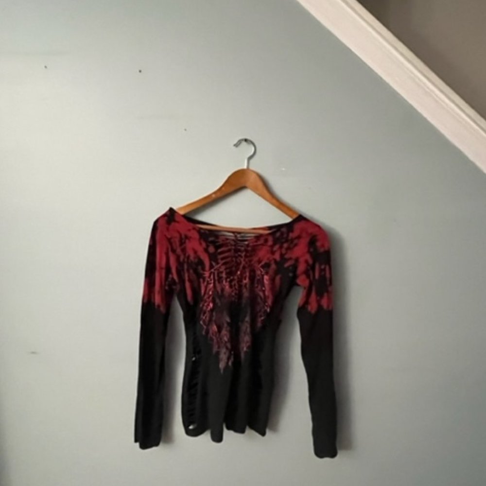 Sterling & Stitch by BKE Black & Red Top (SM)